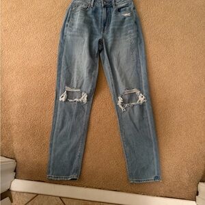 American Eagle Outfitters Women's MOM jeans! Size 0